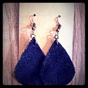 Black leather earrings